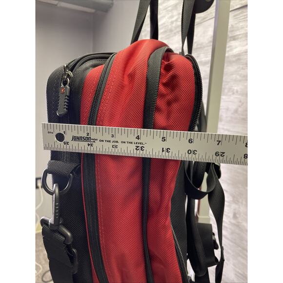 Victorinox Werks Backpack Suiter Expansion Work/Travel Bag With 3 Carry Options - Picture 3 of 16